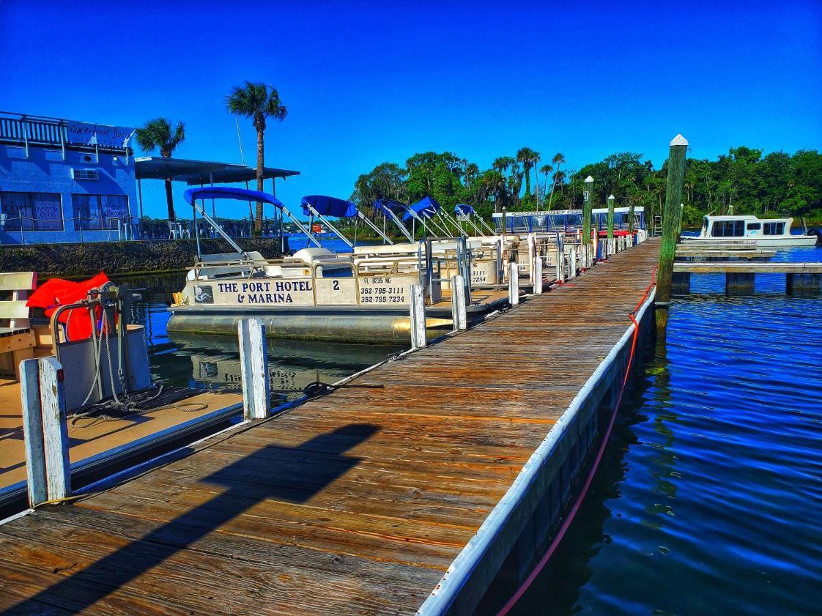 The Port Hotel And Marina Crystal River Exterior photo